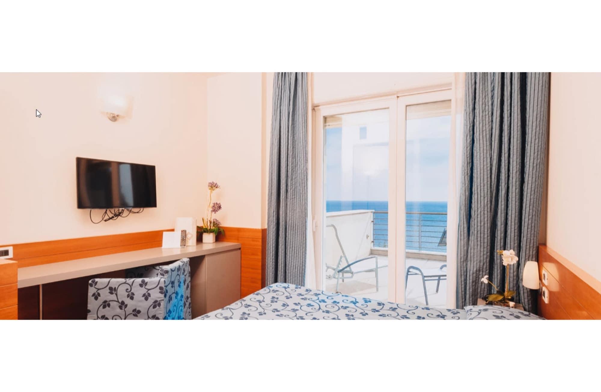 Hotel Le Roi Varazze Eksteriør billede