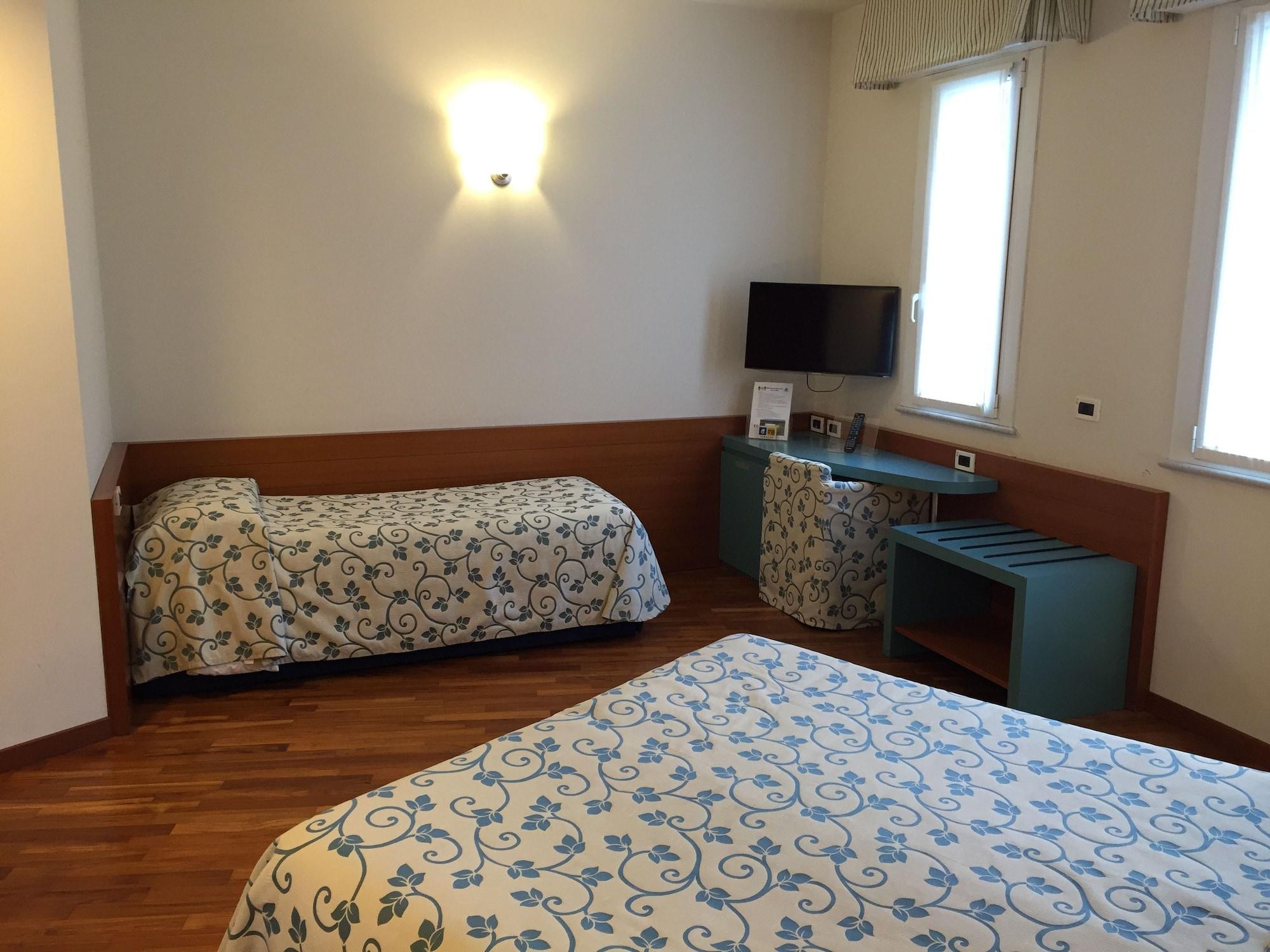 Hotel Le Roi Varazze Eksteriør billede