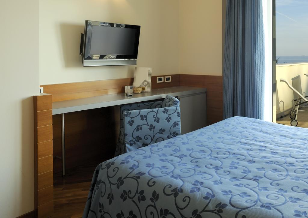 Hotel Le Roi Varazze Eksteriør billede