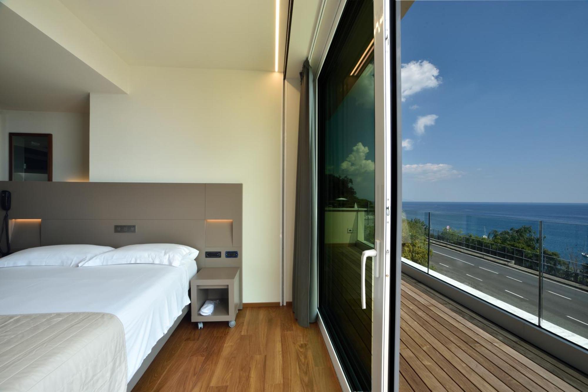 Hotel Le Roi Varazze Eksteriør billede